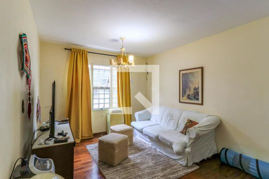 Sala de TV de casa à venda com 3 quartos, 160m² em Chácara Santo Antônio (zona Sul), São Paulo