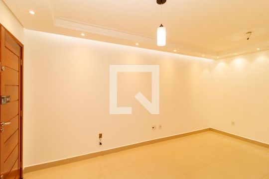 Sala de casa de condomínio para alugar com 2 quartos, 65m² em Vila Isolina Mazzei, São Paulo