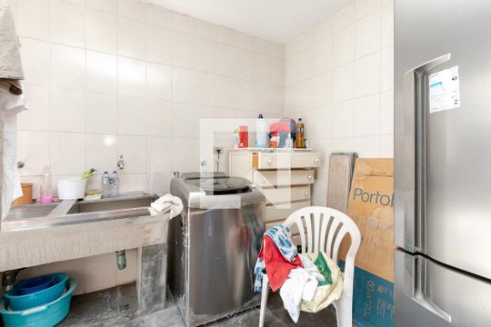 Lavanderia de casa à venda com 4 quartos, 270m² em Vila Cruzeiro, São Paulo