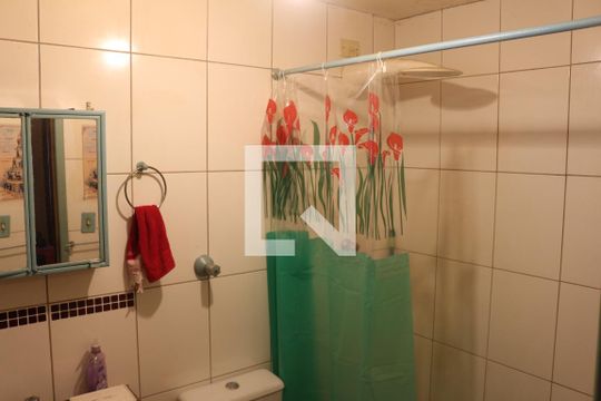 Banheiro da Suíte 1 de casa à venda com 2 quartos, 91m² em Campestre, Santo André