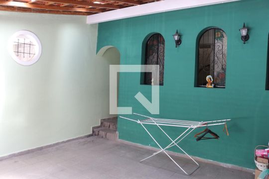 Garagem de casa à venda com 2 quartos, 91m² em Campestre, Santo André