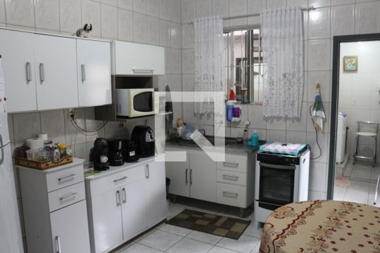 Cozinha de casa à venda com 2 quartos, 170m² em São José, São Caetano do Sul