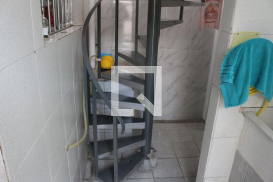Área de Serviço de casa à venda com 2 quartos, 170m² em São José, São Caetano do Sul
