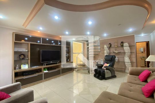 Sala 1 de casa à venda com 6 quartos, 350m² em Vila Dom Pedro Ii, São Paulo