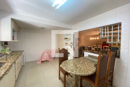 Cozinha 1 de casa à venda com 6 quartos, 350m² em Vila Dom Pedro Ii, São Paulo