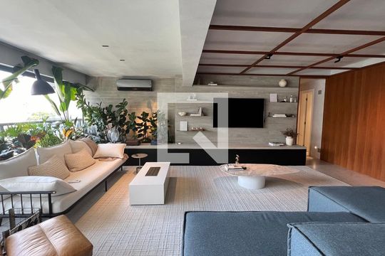 Sala  de apartamento à venda com 3 quartos, 162m² em Pinheiros, São Paulo
