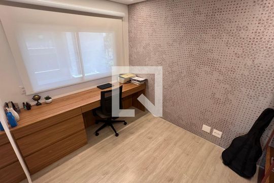 Quarto 1 de apartamento à venda com 3 quartos, 162m² em Pinheiros, São Paulo