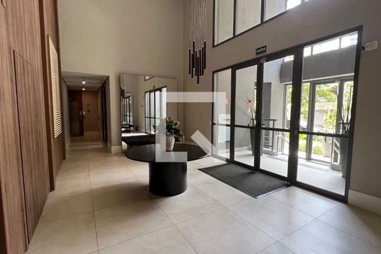 Hall de entrada de apartamento à venda com 3 quartos, 162m² em Pinheiros, São Paulo