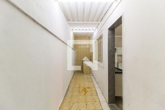 Área de Serviço de casa à venda com 2 quartos, 250m² em Jardim Lajeado, São Paulo