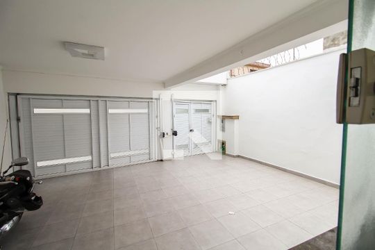 Vista da Sala de casa à venda com 3 quartos, 147m² em Vila Invernada, São Paulo