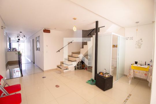 Casa para alugar com 3 quartos, 278m² em Vila Jardini, Sorocaba