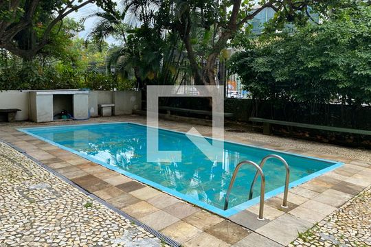 Área comum - Piscina de apartamento à venda com 4 quartos, 165m² em Gávea, Rio de Janeiro