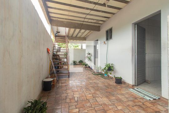Área comum de kitnet/studio para alugar com 1 quarto, 2000m² em Campo Grande, Rio de Janeiro