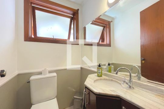 Lavabo de apartamento à venda com 3 quartos, 170m² em Bela Vista, Porto Alegre