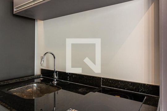 Cozinha - Cooktop de kitnet/studio para alugar com 1 quarto, 26m² em Vila Buarque, São Paulo