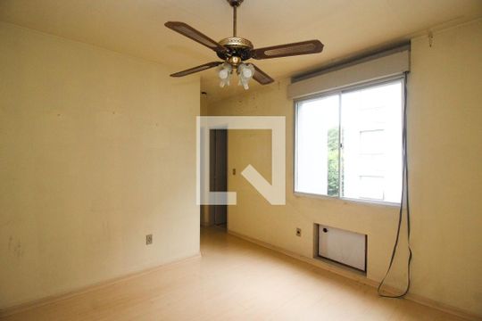 Apartamento para alugar com 2 quartos, 50m² em Santo Antônio, Porto Alegre