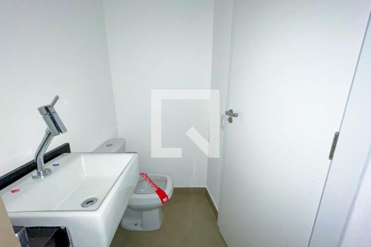 Banheiro de kitnet/studio à venda com 1 quarto, 22m² em Cerqueira César, São Paulo