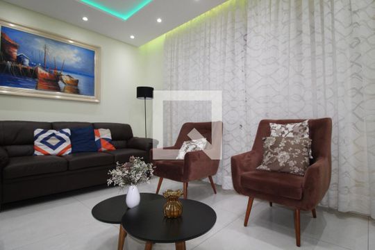 Sala de casa à venda com 4 quartos, 240m² em Jardim Brasilia, São Paulo
