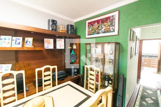 Sala de Jantar de casa à venda com 5 quartos, 215m² em Jardim Hercilia, São Paulo