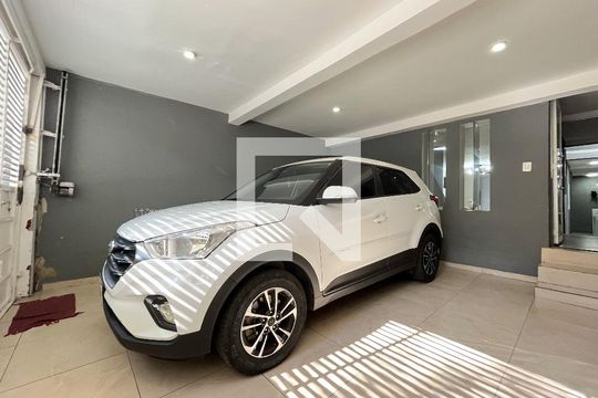 Garagem de casa à venda com 3 quartos, 185m² em Jardim Prudência, São Paulo