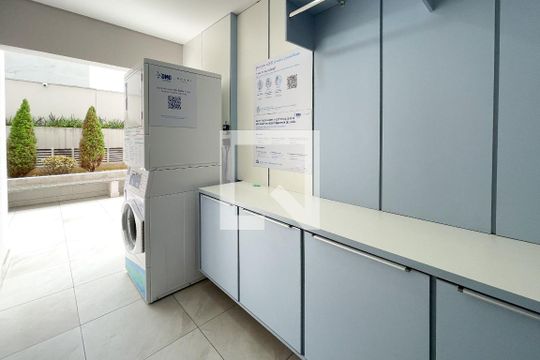 Área comum - lavanderia de apartamento para alugar com 2 quartos, 55m² em Baeta Neves, São Bernardo do Campo