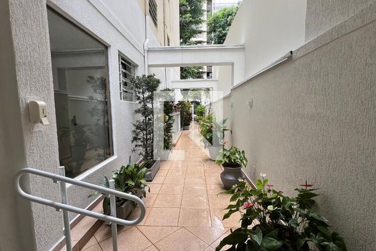 Área comum de kitnet/studio para alugar com 1 quarto, 33m² em Jardim Paulista, São Paulo