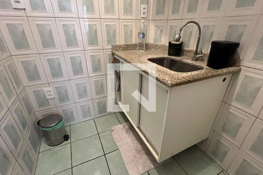 Cozinha de kitnet/studio para alugar com 1 quarto, 33m² em Jardim Paulista, São Paulo