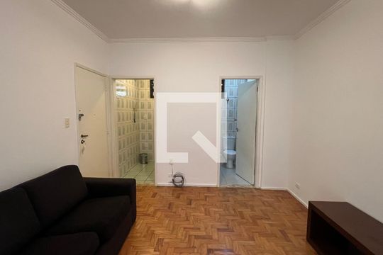 Sala de kitnet/studio para alugar com 1 quarto, 33m² em Jardim Paulista, São Paulo