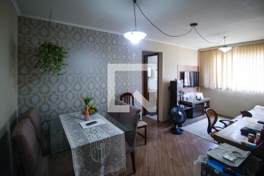 Apartamento à venda com 2 quartos, 56m² em Jardim Celeste, São Paulo