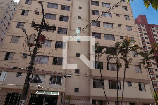 Fachada de apartamento à venda com 2 quartos, 56m² em Jardim Celeste, São Paulo