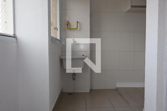 Varanda e áera de serviço de apartamento para alugar com 2 quartos, 50m² em Vila Prudente, São Paulo