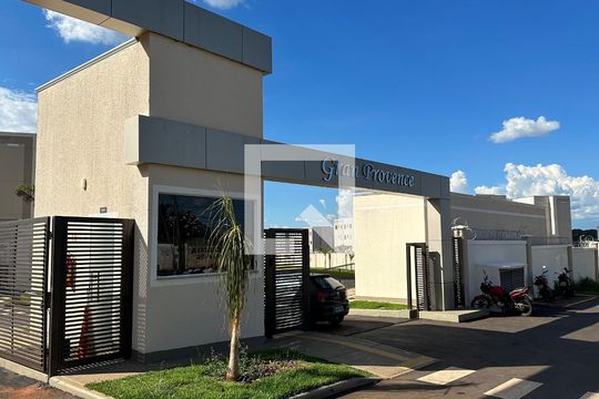 Fachada de apartamento para alugar com 2 quartos, 40m² em Vila Mutirao I, Goiânia