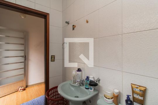 Banheiro de casa à venda com 3 quartos, 125m² em Jardim Brasilia (zona Leste), São Paulo