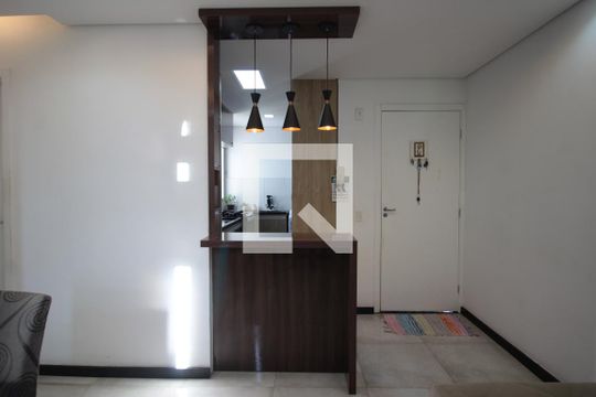 Sala de apartamento à venda com 2 quartos, 49m² em Santa Amelia, Belo Horizonte