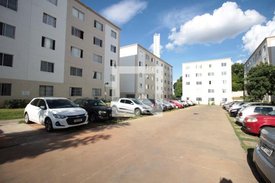 Garagem de apartamento à venda com 2 quartos, 49m² em Santa Amelia, Belo Horizonte