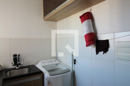 Cozinha e Área de Serviço de apartamento à venda com 2 quartos, 49m² em Santa Amelia, Belo Horizonte