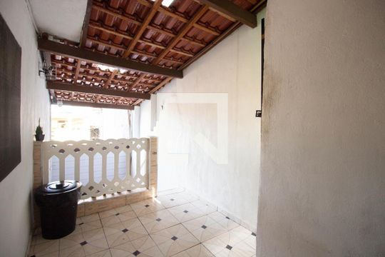 Área de Serviço de casa à venda com 4 quartos, 140m² em Vila Reis, São Paulo