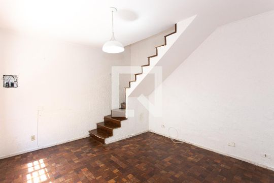 Casa à venda com 2 quartos, 104m² em Chácara Santo Antônio (zona Leste), São Paulo
