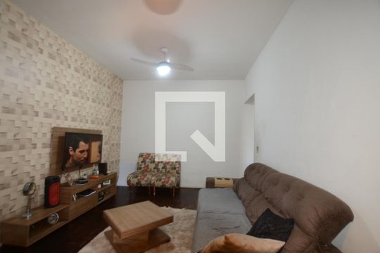 Sala de apartamento para alugar com 3 quartos, 60m² em Osvaldo Cruz, Rio de Janeiro