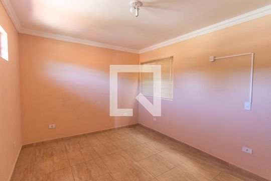 Quarto  de apartamento para alugar com 1 quarto, 50m² em Santa Felicidade, Curitiba