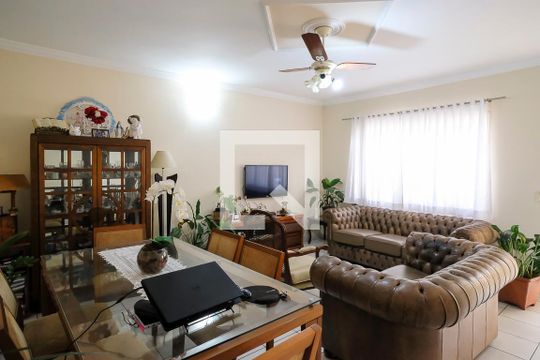 Sala de casa à venda com 3 quartos, 150m² em Olímpico, São Caetano do Sul