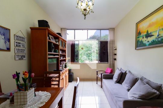 Sala  de apartamento à venda com 2 quartos, 67m² em Gávea, Rio de Janeiro