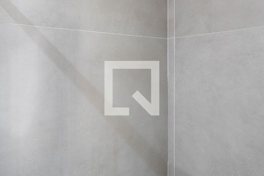 Banheiro de apartamento à venda com 1 quarto, 31m² em Cerqueira César, São Paulo