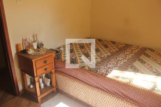 Suíte 1 de casa à venda com 4 quartos, 152m² em Vila Sao Paulo, São Paulo