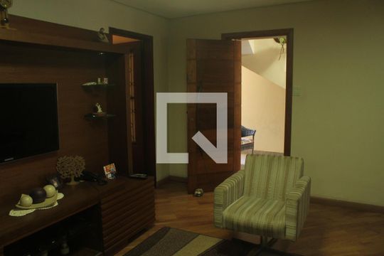 Sala de casa à venda com 4 quartos, 152m² em Vila Sao Paulo, São Paulo