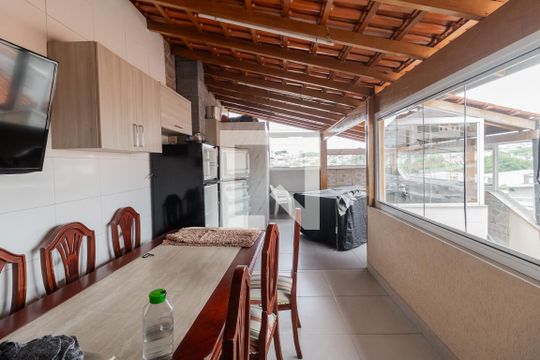 Área Gourmet de casa à venda com 4 quartos, 150m² em Vila Nhocuné, São Paulo