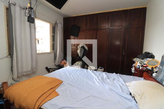 Quarto 2 de casa à venda com 5 quartos, 500m² em Vila Esperança, São Paulo