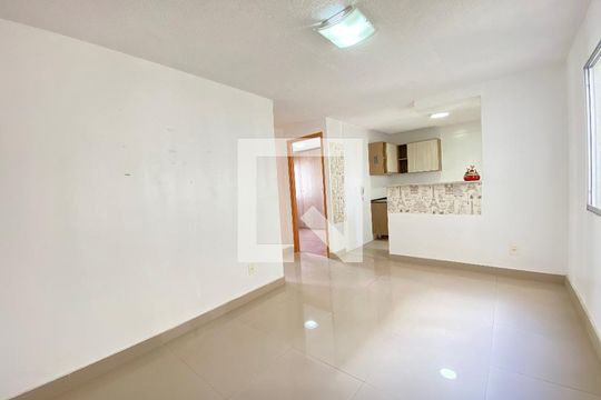 Sala de apartamento à venda com 2 quartos, 42m² em Igara, Canoas