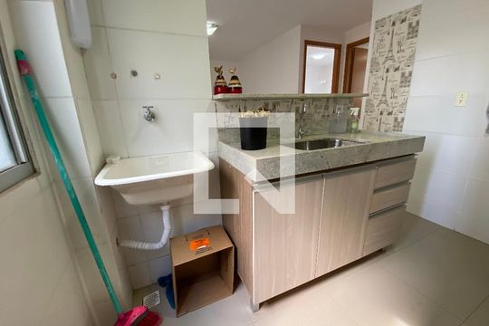 Área de Serviço de apartamento à venda com 2 quartos, 42m² em Igara, Canoas