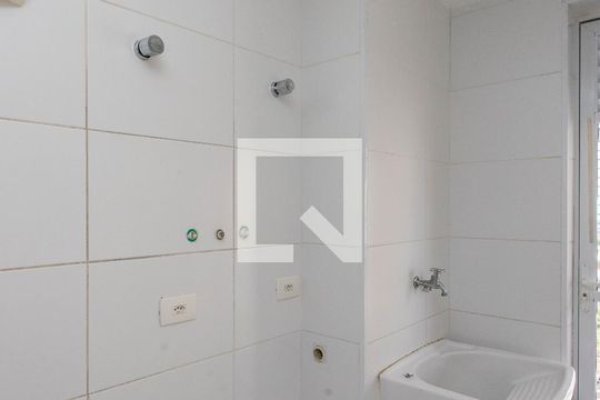 Detalhe da área de serviço de apartamento para alugar com 3 quartos, 75m² em Centro, Diadema